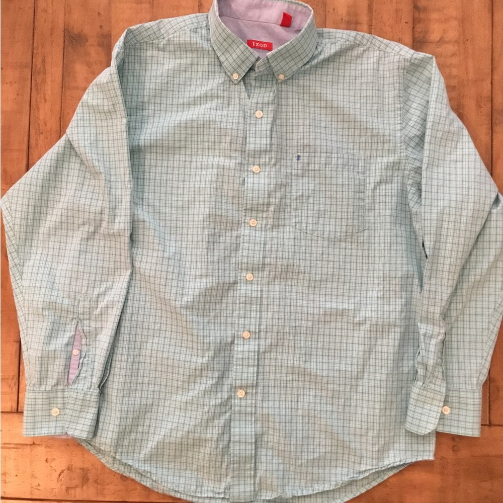 Izod Men's Mint Green Plaid Button-Down Shirt